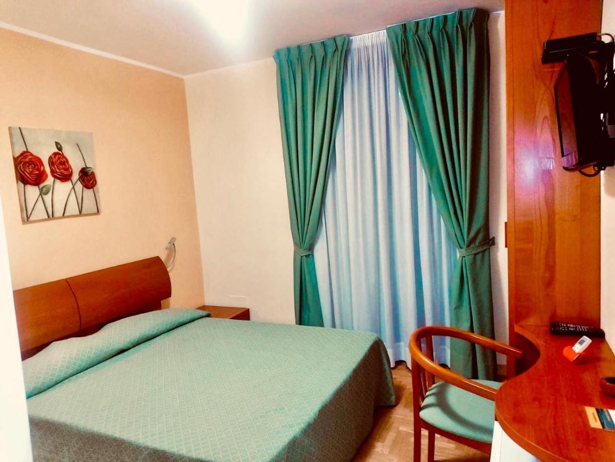 Bed and Breakfast L'Aurora à Reggio de Calabre Extérieur photo