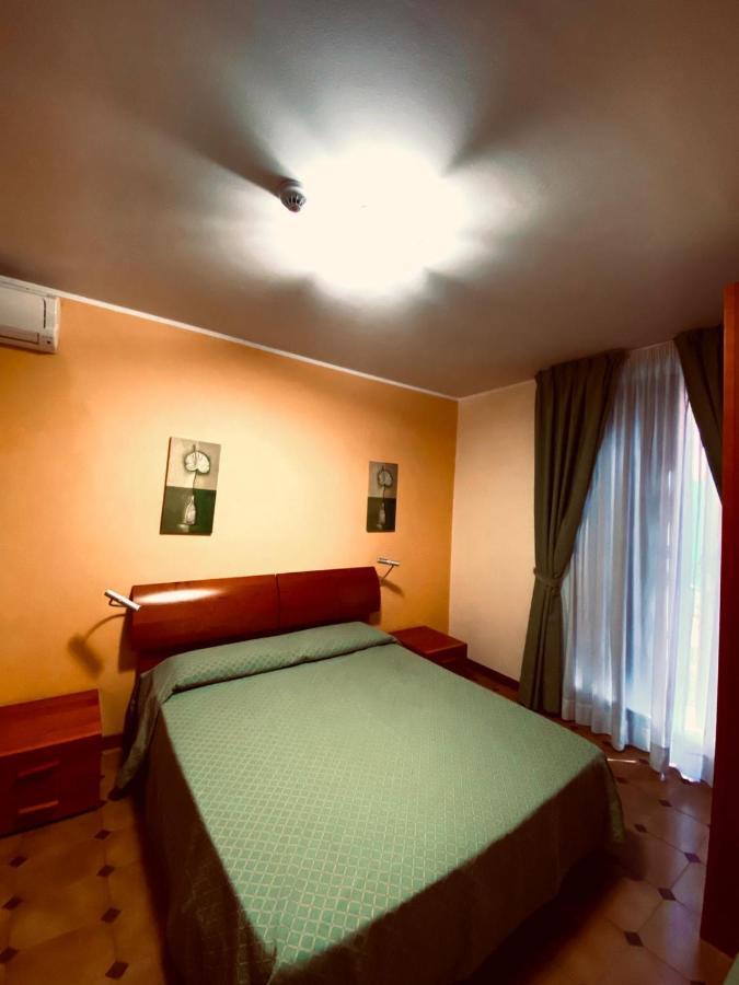 Bed and Breakfast L'Aurora à Reggio de Calabre Extérieur photo